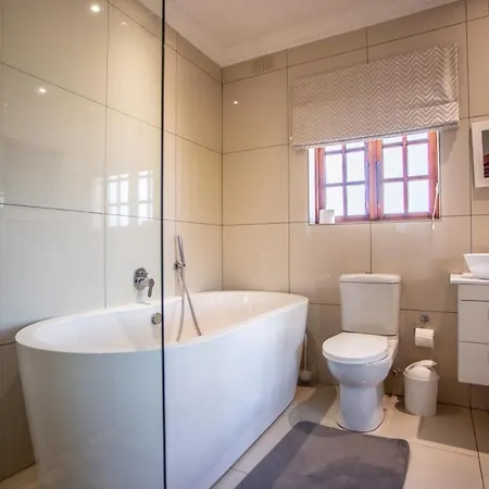 Villa Luisa: Sun-Filled Hidden Gem With Pool. Cape Town Exterior photo