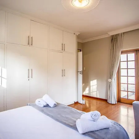 Villa Luisa: Sun-Filled Hidden Gem With Pool. Cape Town Exterior photo