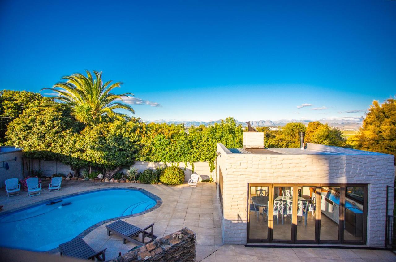 Ferienhaus Luisa: Sun-filled Hidden Gem With Pool. Kapstadt