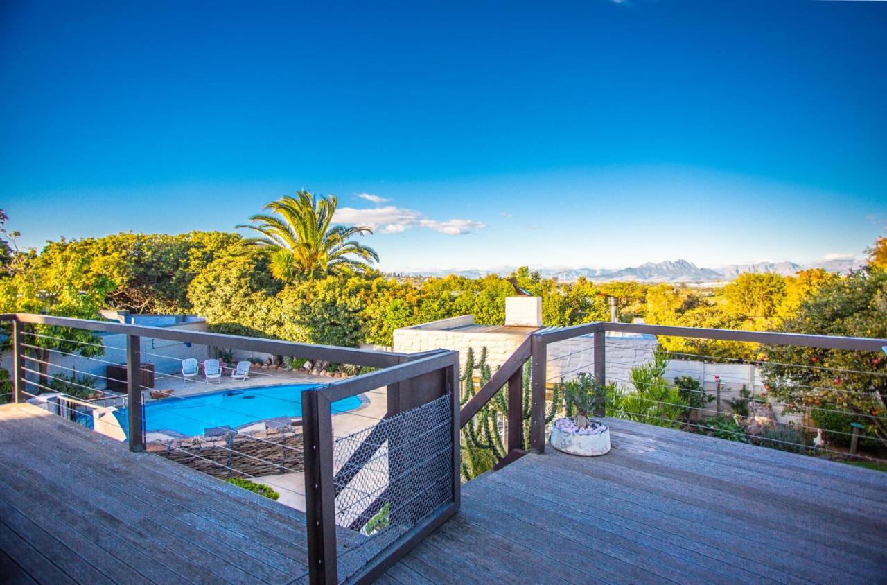 Luisa: Sun-filled Hidden Gem With Pool. * Kapstadt